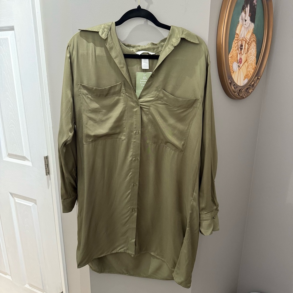 H&M Olive Green Women's Button-Up Blouse